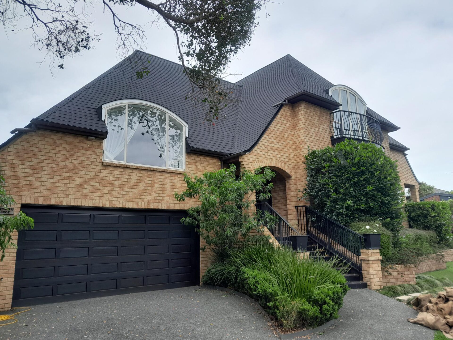 Owens Corning Asphalt Shingles