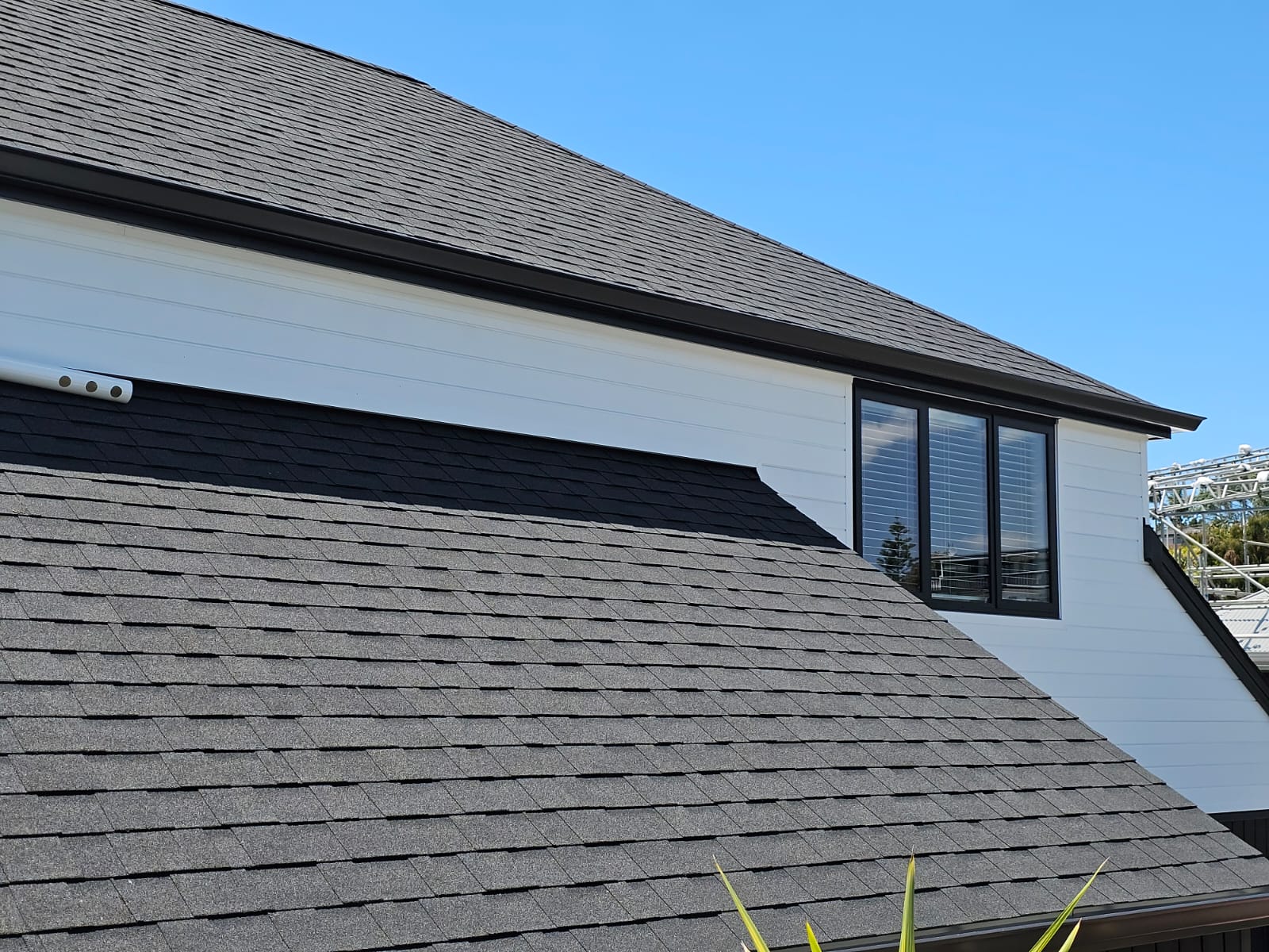 Oakridge Pro in Onyx Black detail