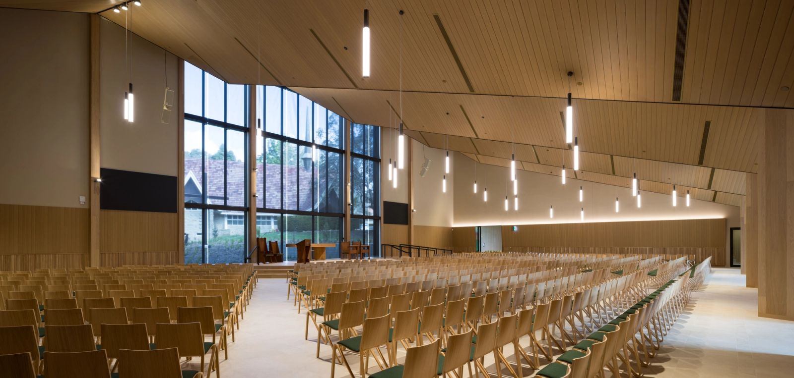 Panoramic view of the InnoCeil chapel ceiling