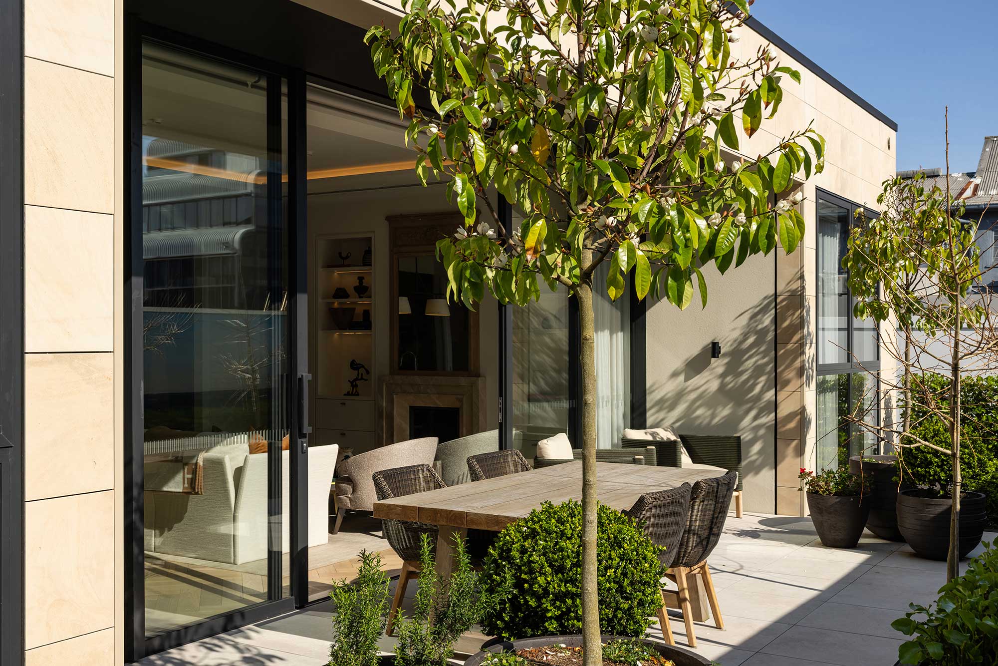 Frontek porcelain facade project